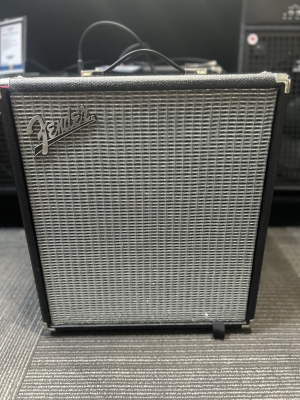Fender Rumble 100 V3