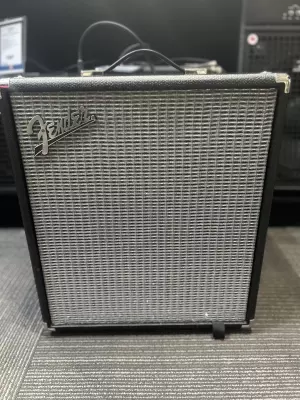 Fender Rumble 100 V3