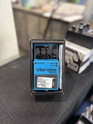 BOSS Waza Craft Vibrato Pedal | Long & McQuade