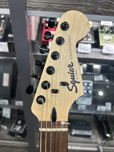 Squier FSR Bullet Stratocaster 2