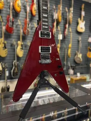 GIBSON FLYING V W/EVERTUNE 2