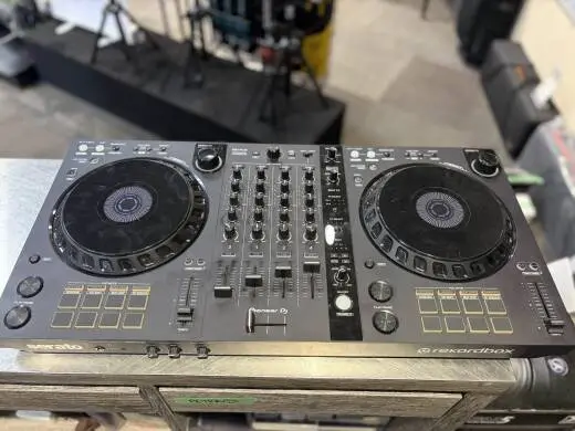 Pioneer - 4Ch DJ Serato/Rekordbox DJ Controller