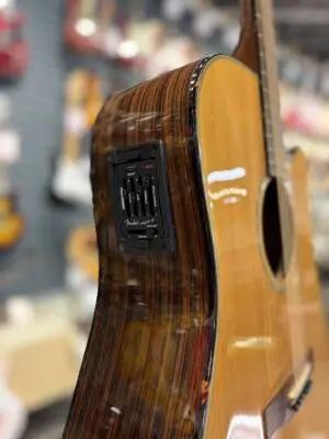 Fender GD-47SCE Dreadnought with Pickup 2