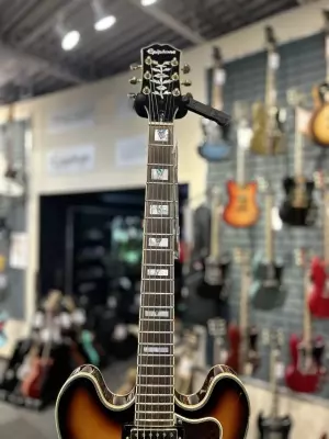 Epiphone - '62 Sheraton Anniversary in Vintageburst - Ltd Edition 3