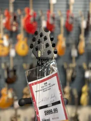 Store Special Product - EVH - WOLFGANG
