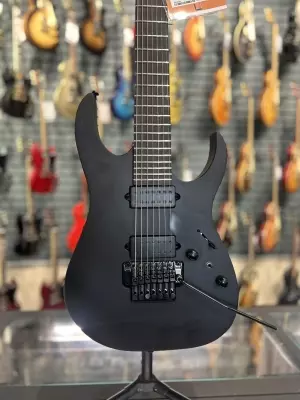 Ibanez RG Iron Label 7 String 2