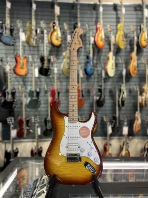 Squier Affinity Strat