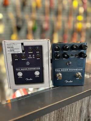 【マエダ】Fender FULL MOON DISTORTION Fender Full Moon Distortion Pedal | Sweetwater
