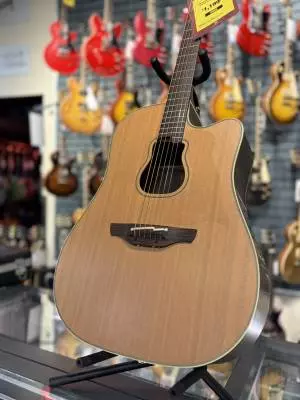 GARTH BROOKS SIGNATURE TAKAMINE 2