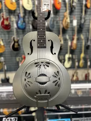 Gretsch Honey Dipper Round-Neck Resonator 2