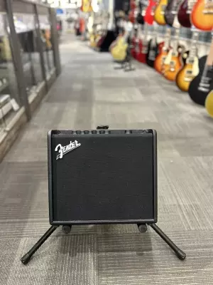 Fender Mustang LT25