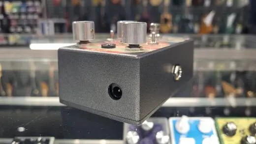 Walrus Audio Fuzz- JUPITER V2 2