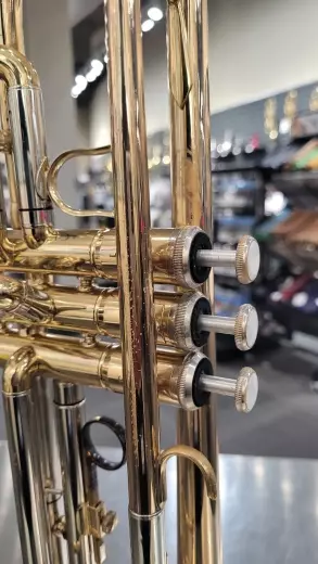 Carlton Student Trumpet - CTR100 5