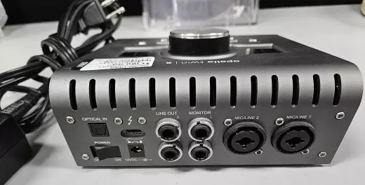 Universal Audio - UA-APLTWXQ 2