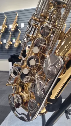 Yamaha Alto Saxophone- YAS26 2