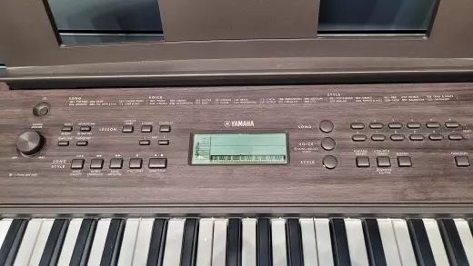Yamaha Keyboard - PSRE360 B 2