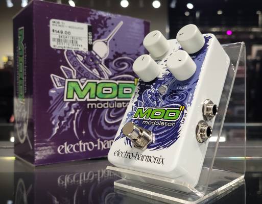 Electro-Harmonix MOD 11 Modulation Pedal | Long & McQuade