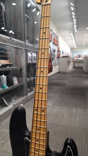 Fender Player II J-Bass- 014-0482-506 2