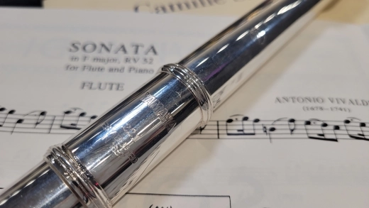 Yamaha Student Flute - YFL221 2