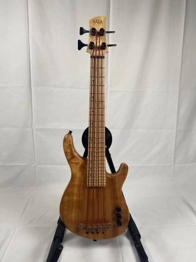 KALA SOLID BODY CALIFORNIA U-BASS KOA/ASH