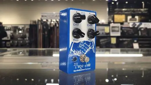 EarthQuaker Devices EQ/Boost - EQDTJV2 2