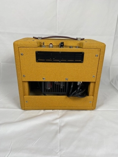 Fender 57 Custom Champ 2