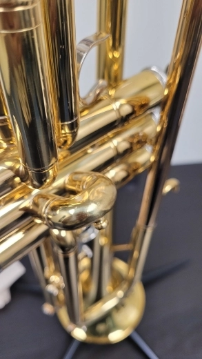 Yamaha Student Trumpet - YTR2330 2