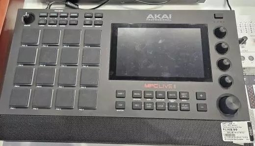 Akai - MPC LIVE II