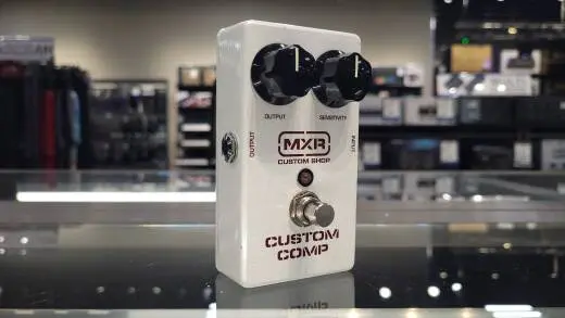 MXR Custom Comp - CSP202 2