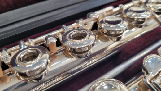 Yamaha Intermediate flute - YFL381 3