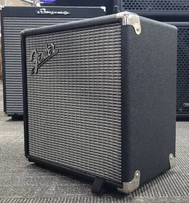 Fender Rumble 15 V3 - 237-0100-000 2