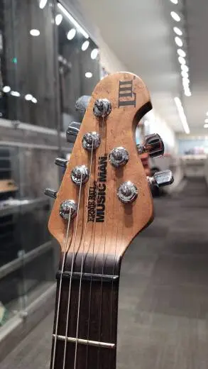 Ernie Ball Music Man - Luke III HSS (Ocean Sparkle) - 938-OA-R2-00 2