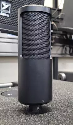 Shure - SM4-K w/ Hard Mount 2