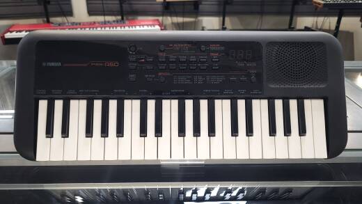 Yamaha PSS-A50 37 Key Mini Keyboard | Long & McQuade