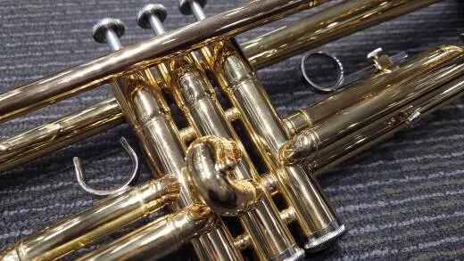 Yamaha Student Trumpet - YTR2330 2
