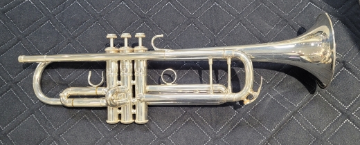 Yamaha Professional Trumpet - YTR9335NYSIII