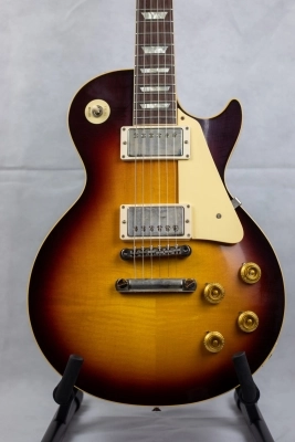 Gibson Murphy Lab Ultra Lite Aged 1958 Les Paul- Bourbon Burst 2