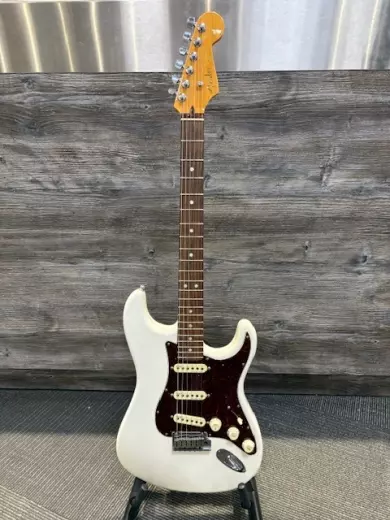 Fender American Ultra Strat - Arctic Pearl