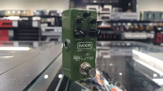 MXR Thump Bass Preamp - JD-M281 2