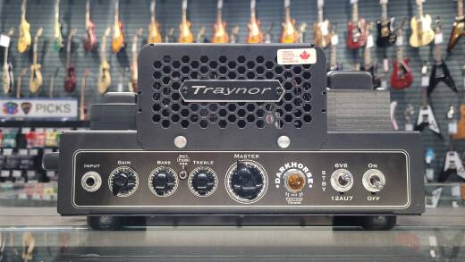 Gear Hunter | Traynor Darkhorse 15W Head - DH15H