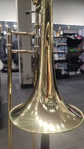 Bach Professional Tenor Trombone - 42B 2