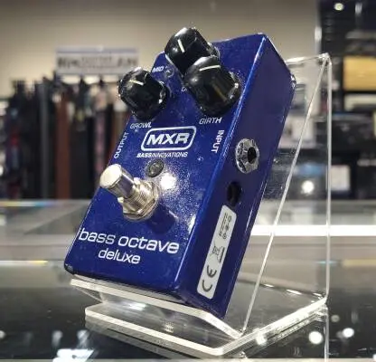 MXR Bass Octave Deluxe - M288
