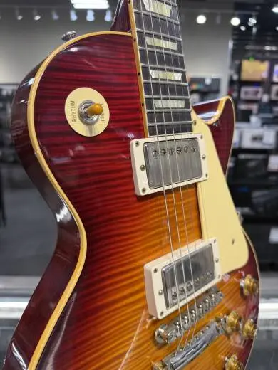 Gibson Custom Shop - 1959 Les Paul Standard Reissue VOS - Factory Burst 2