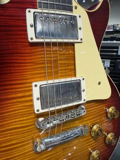 Gibson Custom Shop - 1959 Les Paul Standard Reissue VOS - Factory Burst 2
