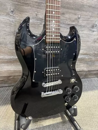 Epiphone G-310 SG Standard 2