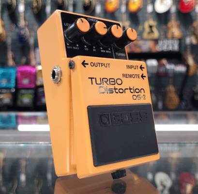 Gear Hunter | BOSS Turbo Distortion - DS-2