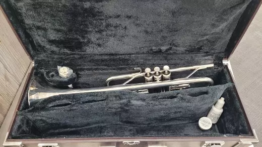 Yamaha C Trumpet - YTR6450S 2