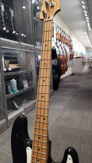 Fender Player II P-Bass - 014-0472-506 2