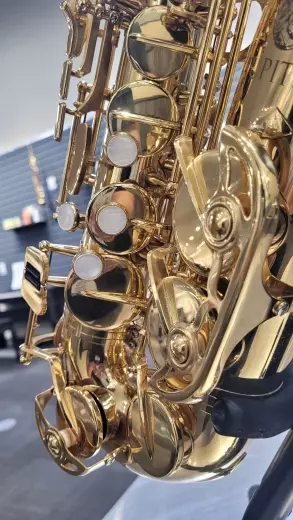 Jupiter Student Saxophone - JUP567GL 3