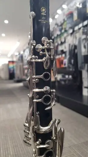 Yamaha Clarinet - YCL255 2